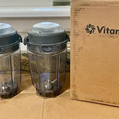 Pair of new Vitamix blender plastic replacement jars