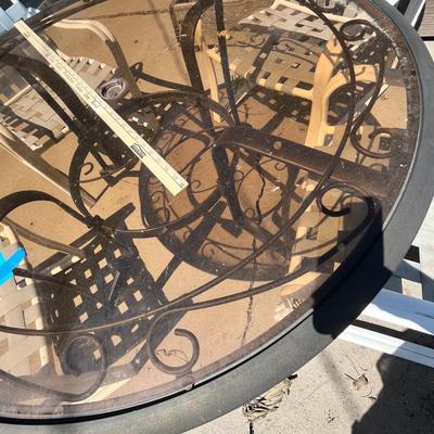 Lot 637 Patio set