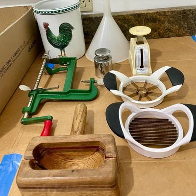 Big lot of kitchen tools