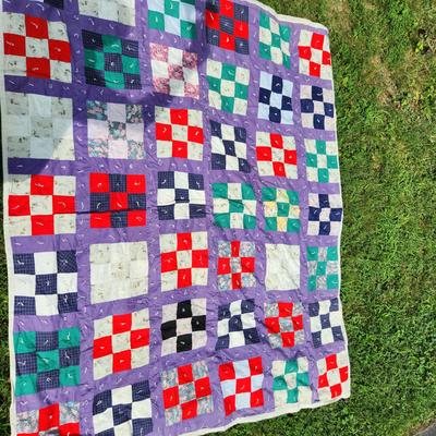 Sale Photo Thumbnail #112: This auction lot is for a Vintage Nine-Patch with Pigtail Quilt.  This quilt is in nice, clean condition and ready for use. Measures approximately 80X64-inches.