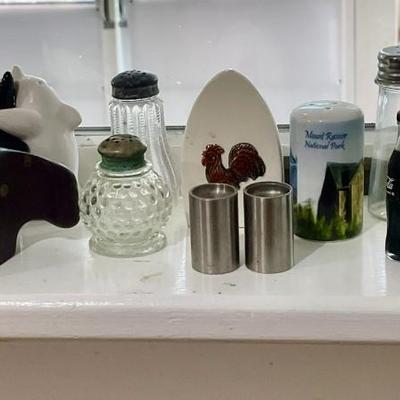 Mixed lot of vintage-to-contemporary salt & pepper shakers
