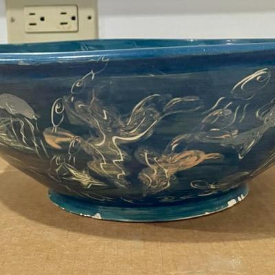 Mixed 3pc lot of hand-thrown fish-themed pottery