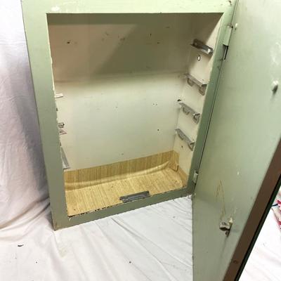 Lot 644 Antique Medicine Cabinet