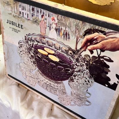 Lot 650 Punch bowl in box