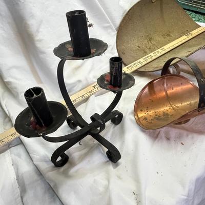 Lot 651 Metalware