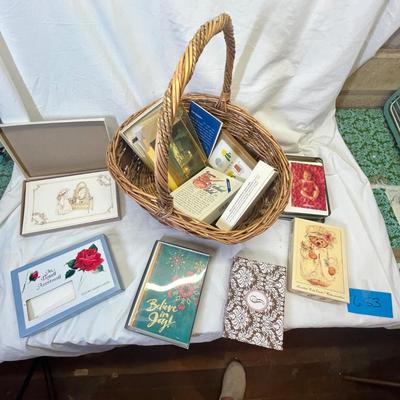 Lot 653 Greeting cards