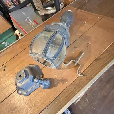 Lot 659 Out door light fixture