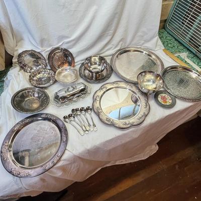 Lot 663 Silverplate lot