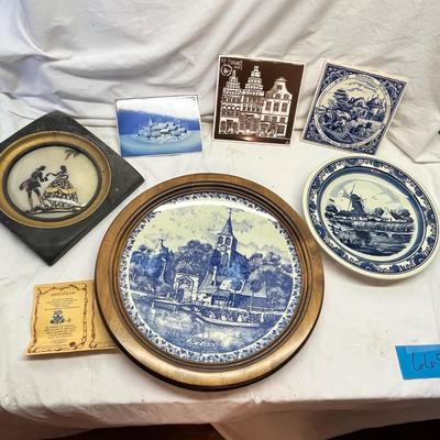 Lot 668 Collectors plates