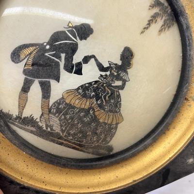 Lot 668 Collectors plates