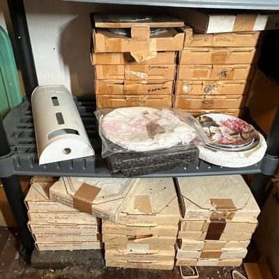 Lot 674 Lots of collectors plates