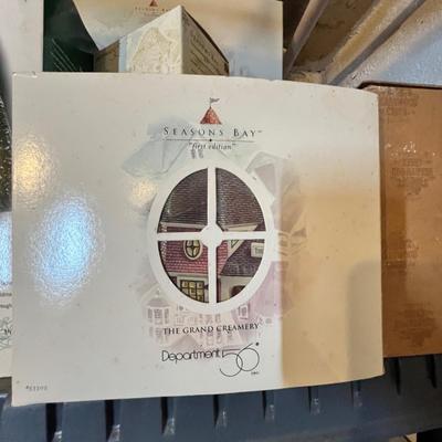 Lot 676 Christmas village items
