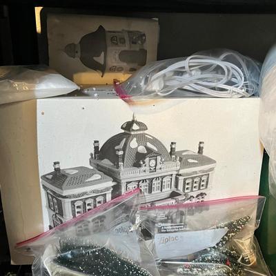 Lot 679 Christmas Village pieces
