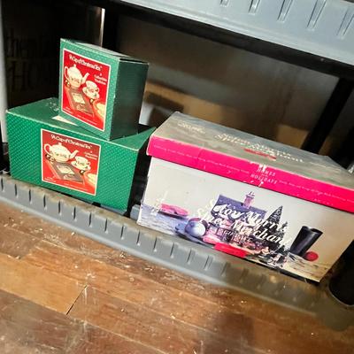 Lot 686 Boxed Christmas