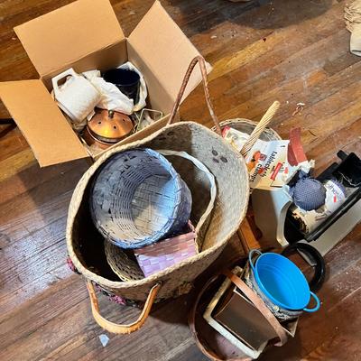 Lot 701 Baskets & other
