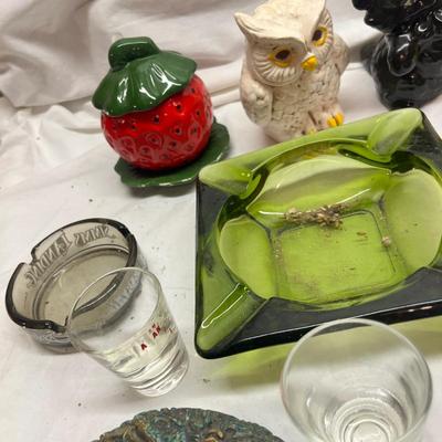 Lot 706 Ashtrays & more