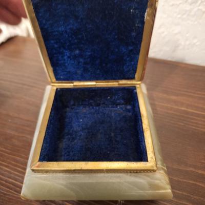 Stone Jewelry box