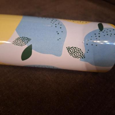 Sale Photo Thumbnail #128: lemon design