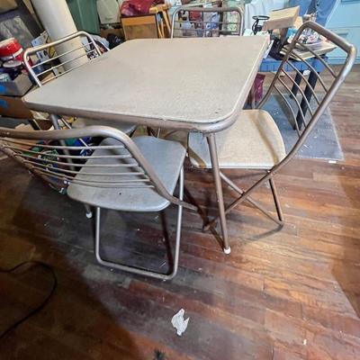 Lot 722 Card table & chairs