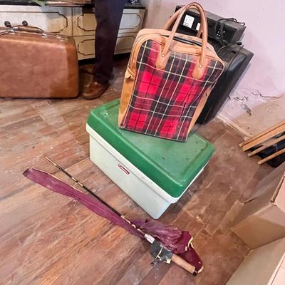 Lot 725 Vintage Fishing supplies
