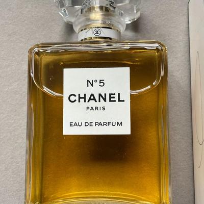 New/full 3.4 Fl.. Oz. Chanel No. 5 Eau De Parfum EDP
