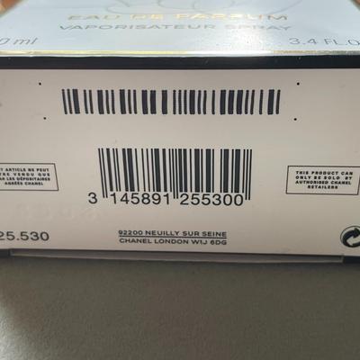 New/full 3.4 Fl.. Oz. Chanel No. 5 Eau De Parfum EDP