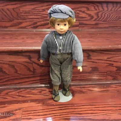 1994 Kasma Collection Handcrafted Norweigen Boy and Girl Doll 