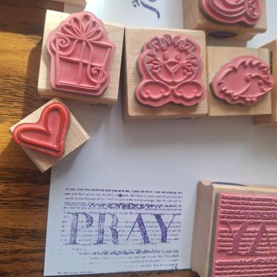Sale Photo Thumbnail #252: rubber stamps and 2 ink pads