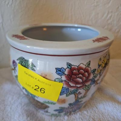 small pot/planter