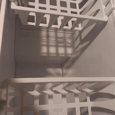 FRIGIDAIRE CHEST FREEZER