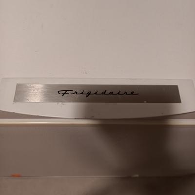 FRIGIDAIRE CHEST FREEZER