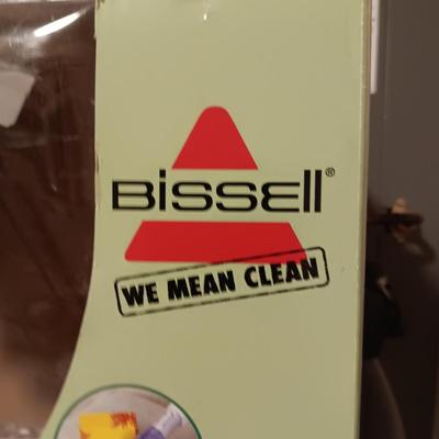 BISSELL LITTLE GREEN CARPET CLEANER