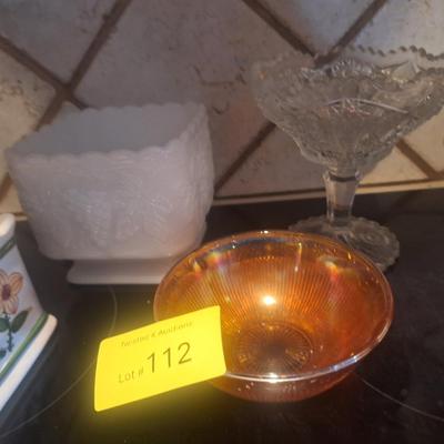 Sale Photo Thumbnail #305: the white thing has a candle in it.