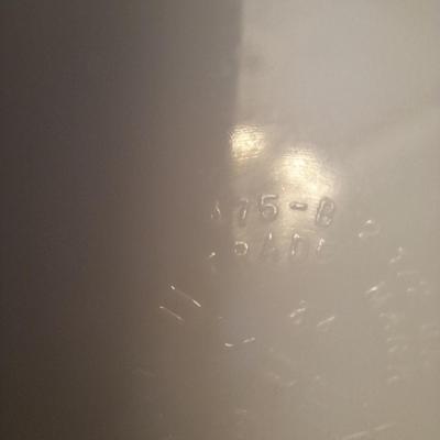 Sale Photo Thumbnail #326: #475 2.5 qt
