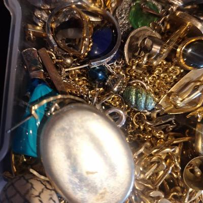 Sale Photo Thumbnail #340: these are clip on earrings, mismatched earrings pendants with no chain and various pieces that might be more suited for making jewelry.