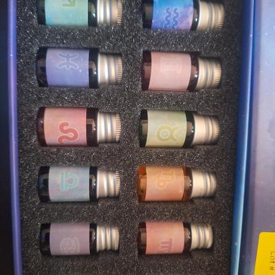 Sale Photo Thumbnail #373: Yolakis calligraphy powder inks
