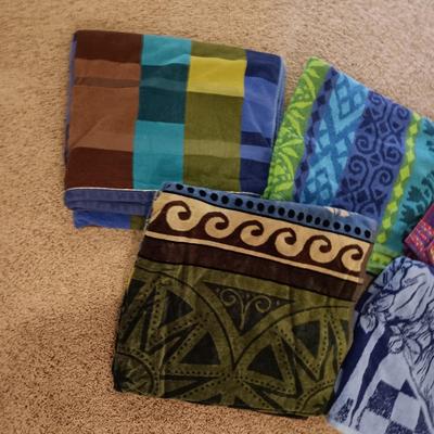 LARGE BEACH TOWELS
