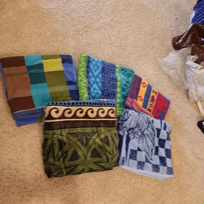 LARGE BEACH TOWELS