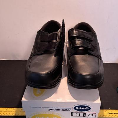 Dr. Scholl’s size 11 Men’s Shoes