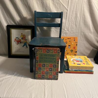 Child’s Chair, Dr Suess Books & More (D-MG)