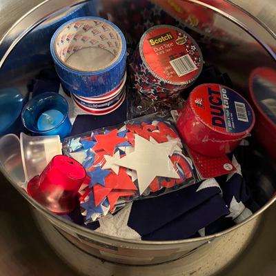 Patriotic Party Gear (D-MG)