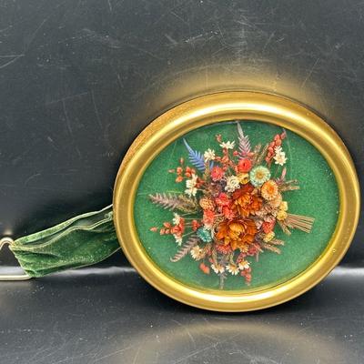 Medallion of Dried Flowers Wall Hanging