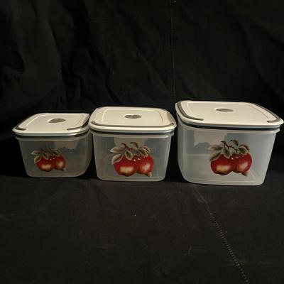 Royal Tuscan Crystal Flutes, Tervis Tumblers & More Apple Themed Kitchenware (P-MG)