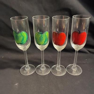 Royal Tuscan Crystal Flutes, Tervis Tumblers & More Apple Themed Kitchenware (P-MG)