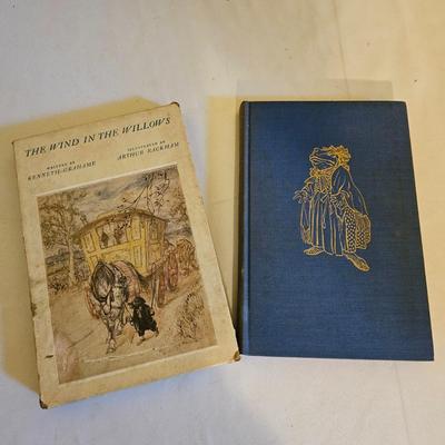 Daphne Du Maurier, Peter Rabbit & More Classic Literature (LR-JS)