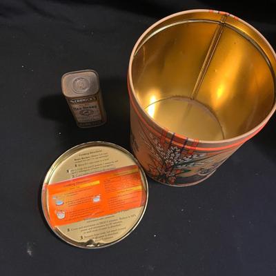 Vintage Kitchen Utensils, Popcorn Popper & More (P-MG)