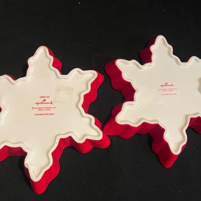 Hallmark Snowflake Dishes, Reindeer Plates & More (K-MG)