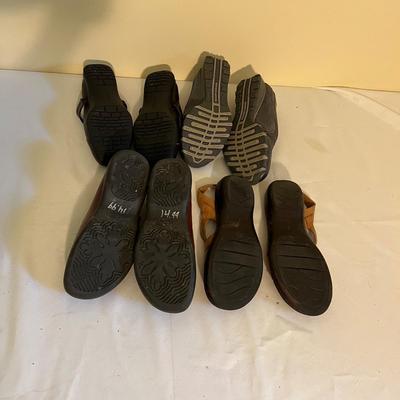 Dansko, Clark’s & More Women’s Shoes Size 8 (GB1-RG)