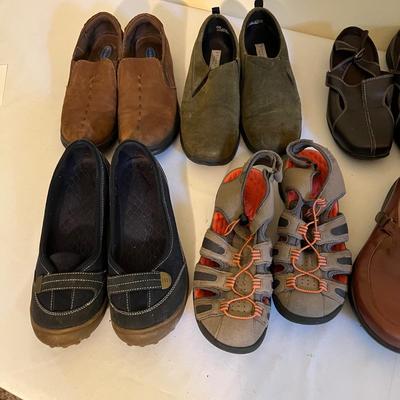Dansko, Clark’s & More Women’s Shoes Size 8 (GB1-RG)