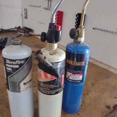 Set of Three Propane Tanks and Pair of Torch Heads